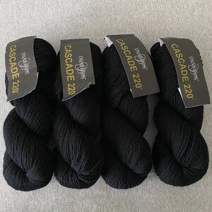 NWT Cascade 220 Solids Colour 8555 Black Lot of 4